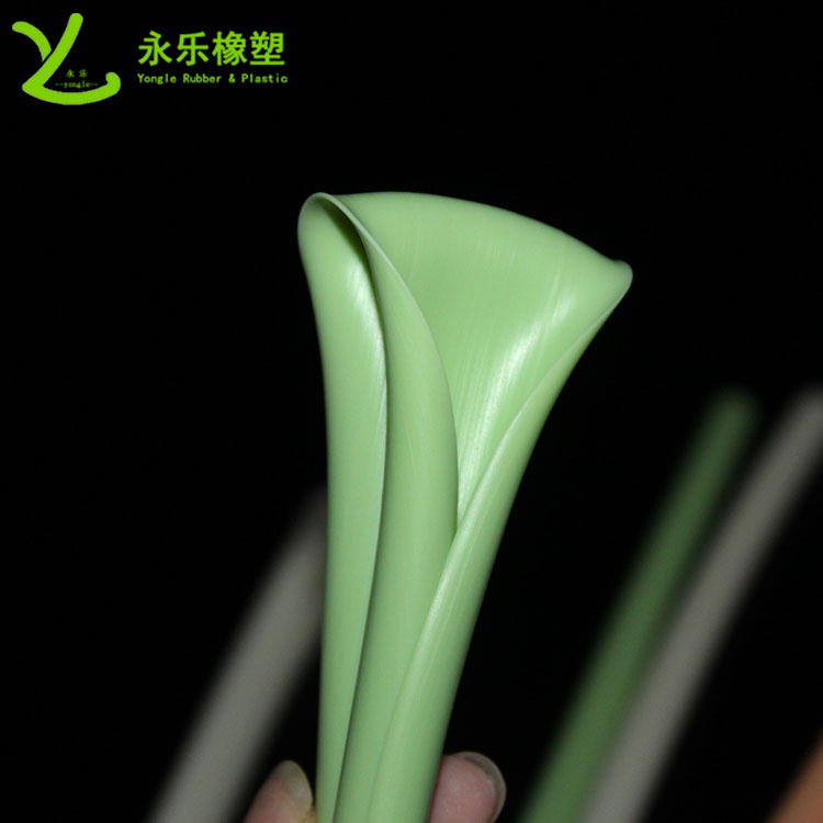 硅膠吸管，擠出異形硅膠吸管，食品級硅膠吸管